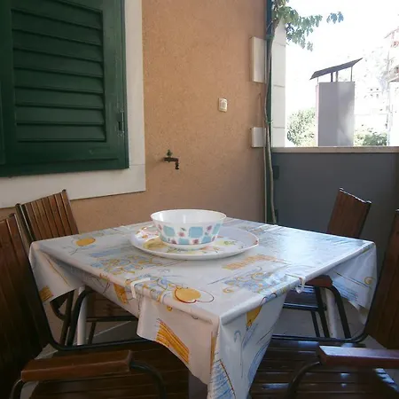 Apartment Miranda - Croazia