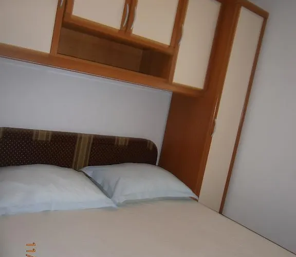 Miranda - Croazia * אומיס